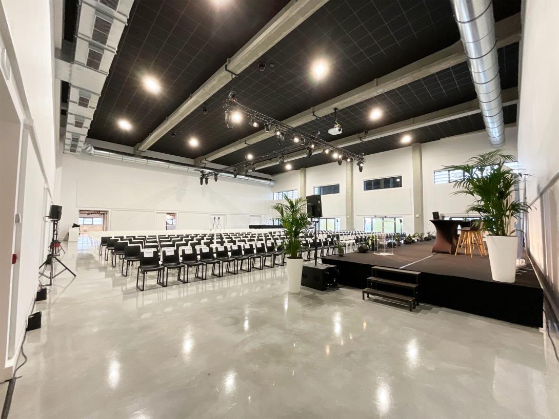 Business Village Ecolys by Actibel - montage évènements grande salle